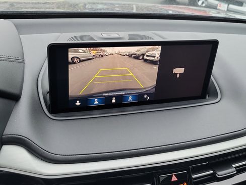 Used 2024 Acura MDX FWD w/ Technology Package image 31