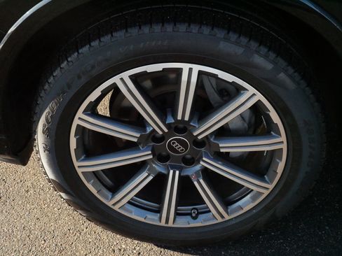 Used 2024 Audi Q7 2.0T Premium Plus w/ Premium Plus Package image 15