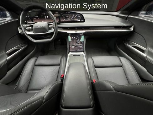 Used 2024 Lucid Air Touring AWD/4WD image 2