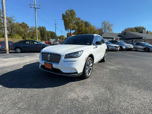 Used 2022 Lincoln Corsair Reserve w/ Elements Package image 3