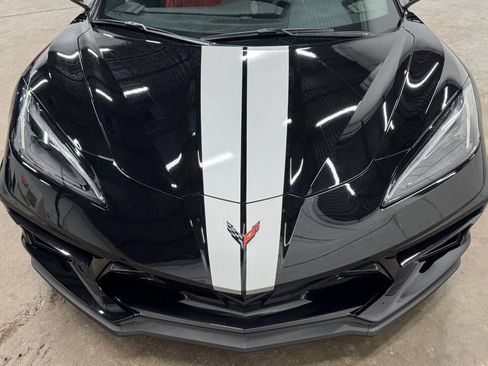 Used 2020 Chevrolet Corvette Stingray Coupe w/ Z51 Performance Package RWD image 26