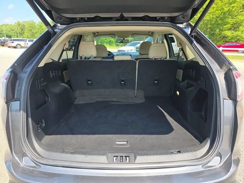 Used 2017 Ford Edge SEL w/ Equipment Group 201A FWD image 50