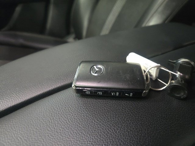 Used 2025 MAZDA CX-50 AWD 2.5 S w/ Premium Package image 31