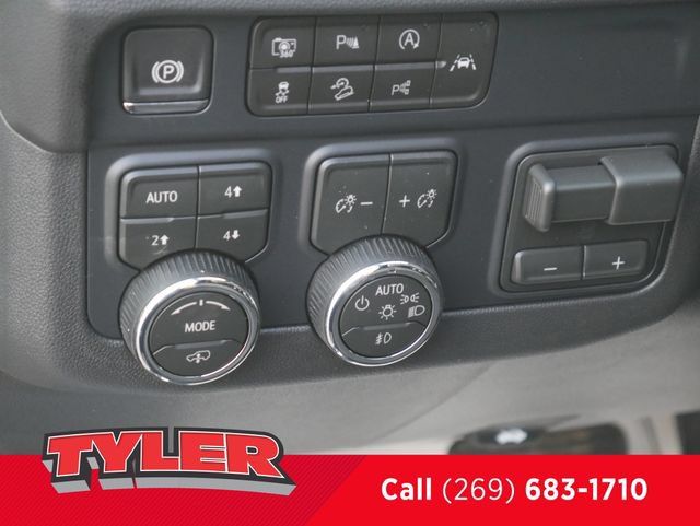New 2026 Chevrolet Tahoe Z71 w/ Z71 Off-Road Package AWD/4WD image 26