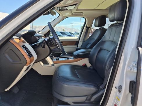 Used 2019 Land Rover Range Rover HSE AWD/4WD image 14