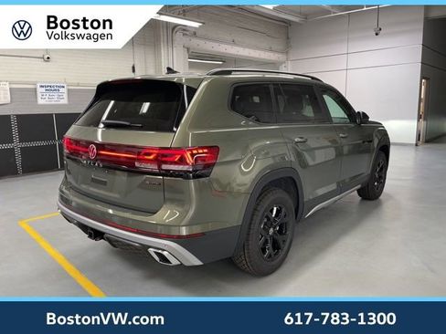 New 2026 Volkswagen Atlas Peak Edition AWD/4WD image 4