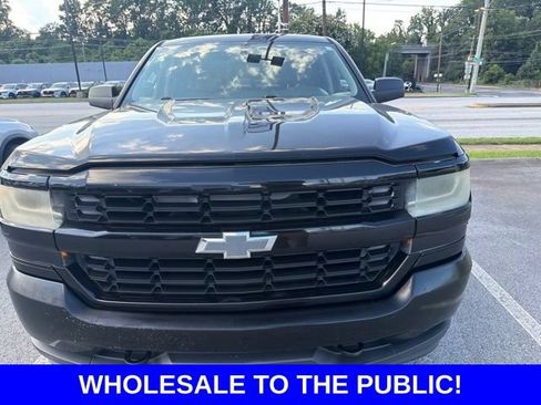 Used 2016 Chevrolet Silverado 1500 Custom w/ Custom Convenience Package RWD image 2