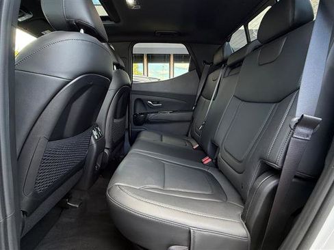 Used 2024 Hyundai Santa Cruz Limited image 14