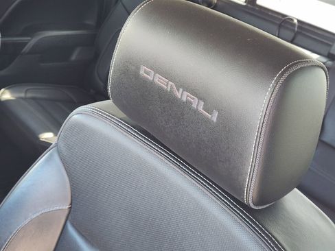 Used 2016 GMC Sierra 3500 Denali w/ Duramax Plus Package image 15