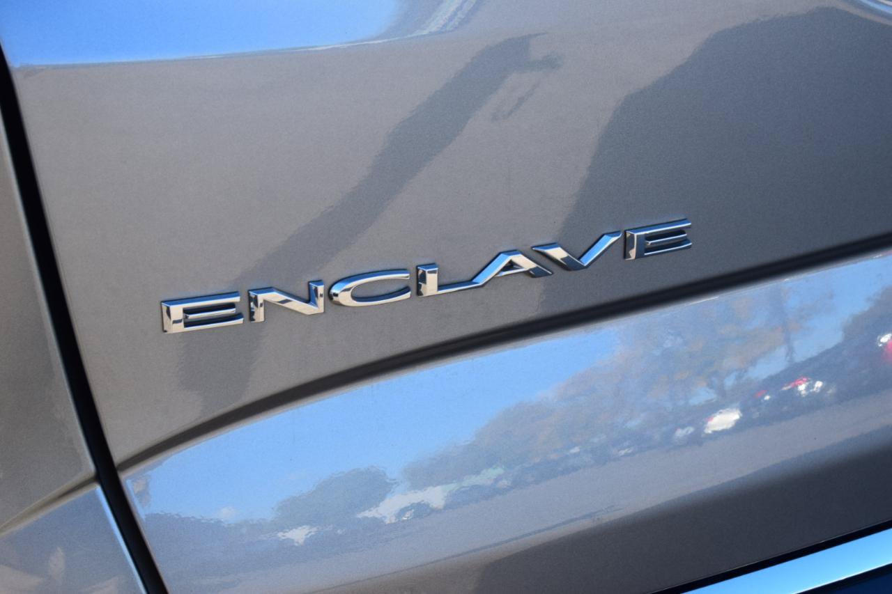 Used 2024 Buick Enclave Essence w/ Experience Buick Package FWD image 12