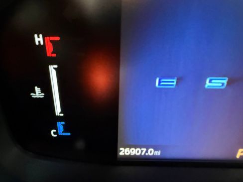 Certified 2025 Ford Escape ST-Line FWD image 13