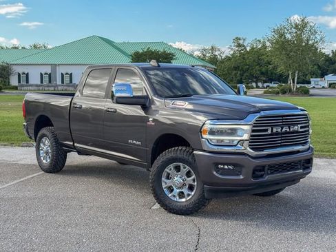 Used 2024 RAM 2500 Laramie w/ Safety Group AWD/4WD image 1