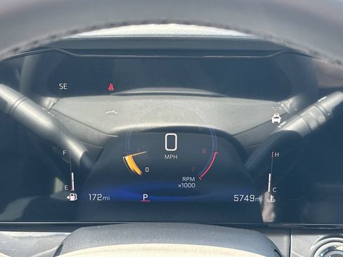 Used 2026 Chevrolet Trax ACTIV w/ Sunroof Package FWD image 23