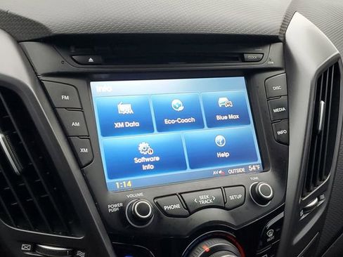 Used 2016 Hyundai Veloster Turbo image 24