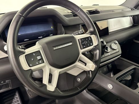 Certified 2024 Land Rover Defender 110 S AWD/4WD image 18