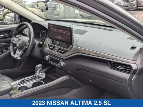Used 2023 Nissan Altima 2.5 SL image 36