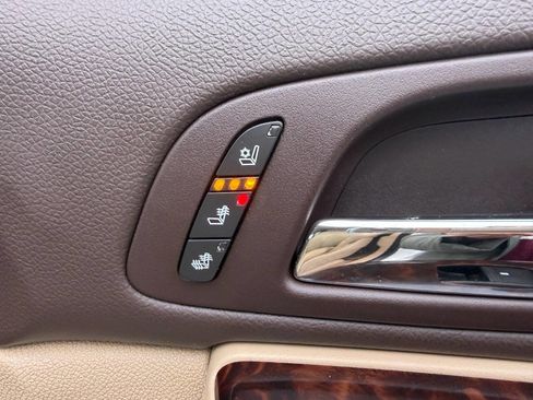 Used 2013 GMC Sierra 2500 Denali w/ Suspension Package, Off-Road image 13