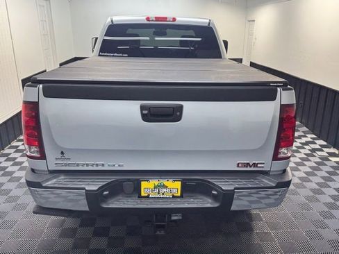Used 2014 GMC Sierra 2500 SLE w/ HD SLE Premium Package image 29