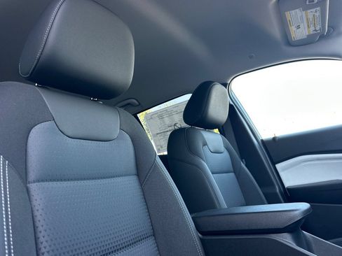 New 2026 Chevrolet Trax LT w/ Driver Confidence Package FWD image 17