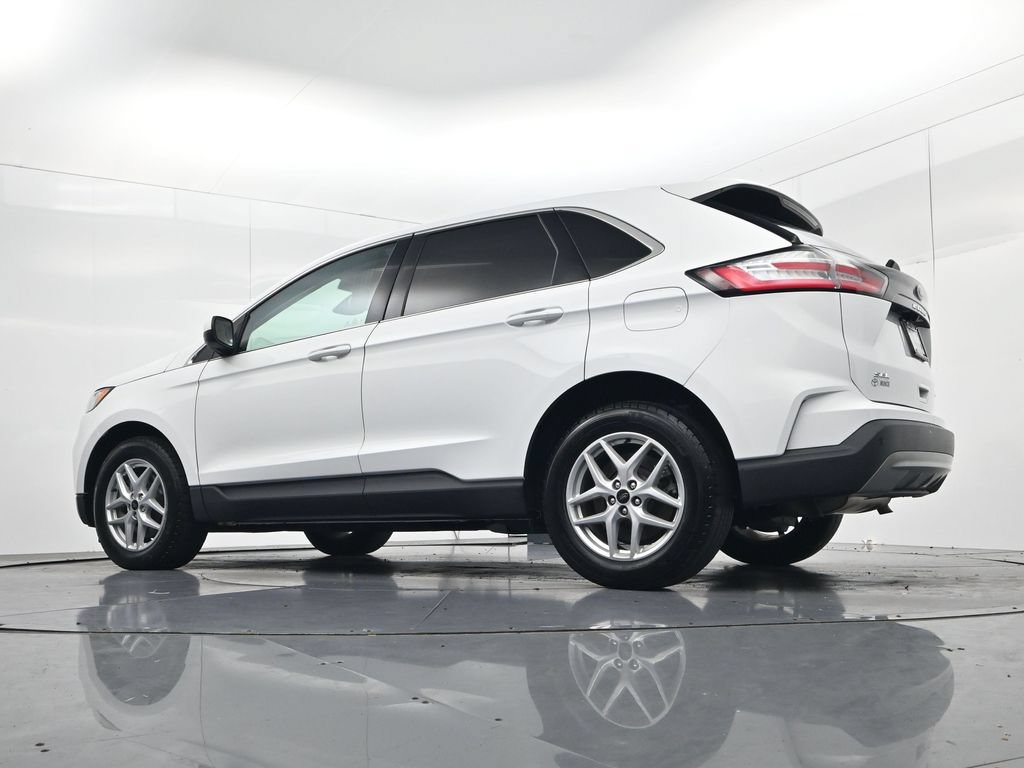 Used 2024 Ford Edge SEL AWD/4WD image 37