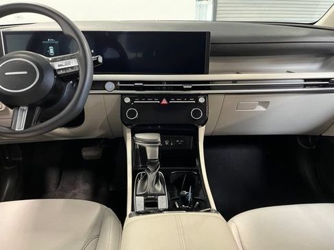 Used 2025 Hyundai Tucson SEL FWD image 20