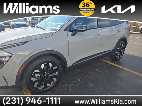 Used 2023 Kia Sportage X-Line w/ X-Line Premium Package AWD/4WD image 5