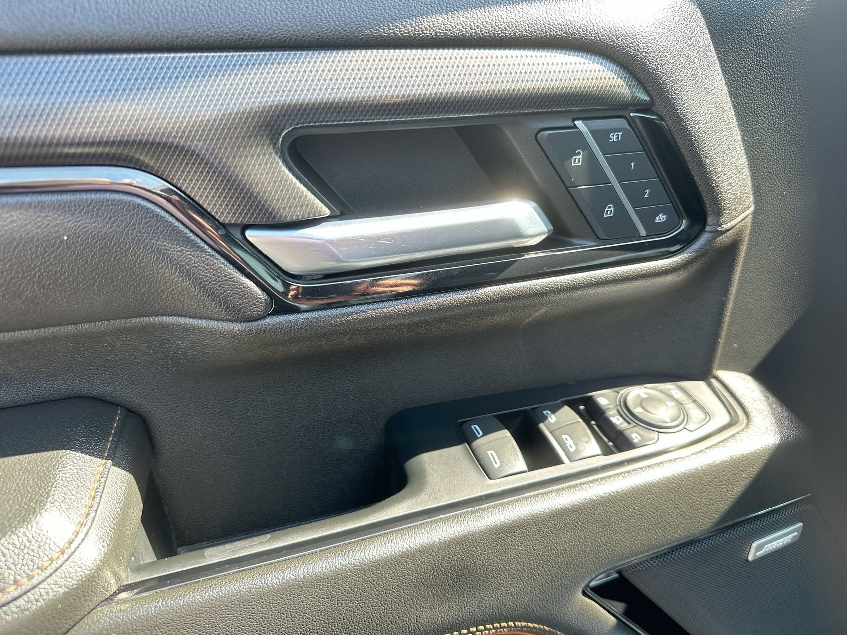 Used 2024 GMC Sierra 2500 AT4 w/ AT4 Premium Plus Package AWD/4WD image 13