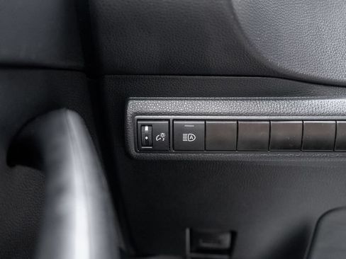 Used 2024 Toyota Corolla LE FWD image 20
