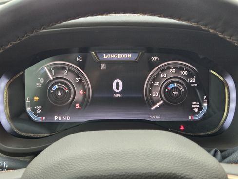 New 2026 RAM 2500 Limited AWD/4WD image 13