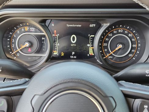 New 2026 Jeep Gladiator Sport AWD/4WD image 18