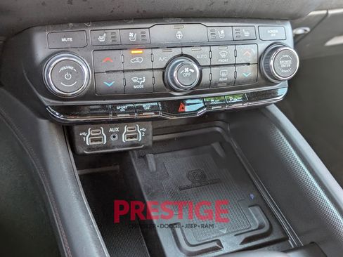 Used 2024 Dodge Durango R/T AWD/4WD image 26