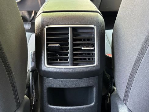 Used 2025 Kia Sportage LX FWD image 23