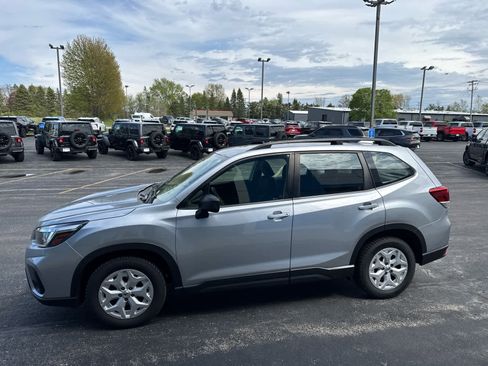 Used 2019 Subaru Forester w/ Alloy Wheel Package AWD/4WD image 10