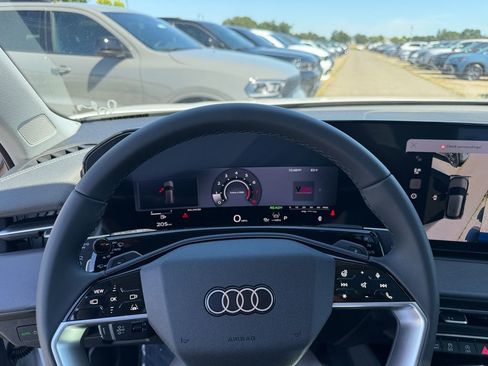 New 2026 Audi Q3 quattro 2.0T AWD/4WD image 15