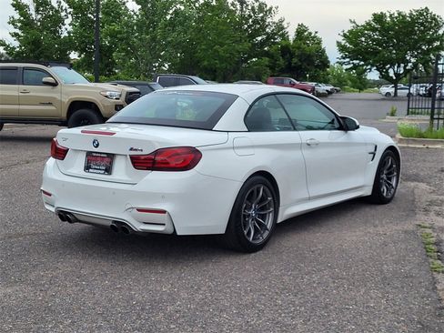 Used 2020 BMW M4 Convertible image 8