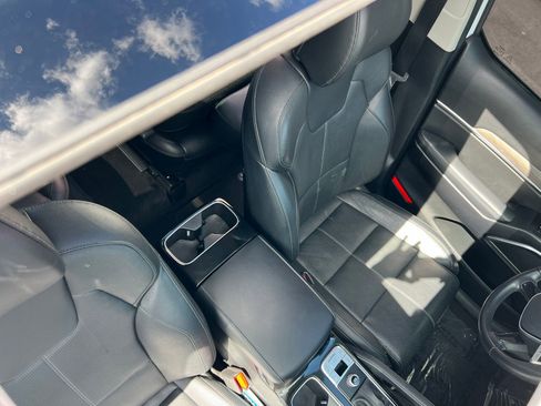 Used 2022 Kia Telluride SX FWD image 12