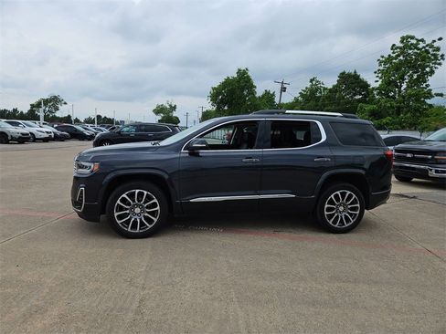 Used 2021 GMC Acadia Denali w/ Denali Technology Package image 5