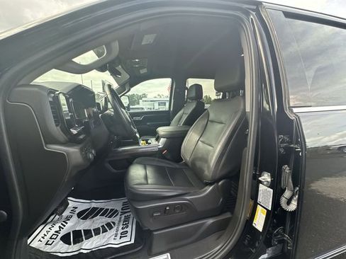 Used 2024 Chevrolet Silverado 3500 LTZ w/ LTZ Plus Package AWD/4WD image 14