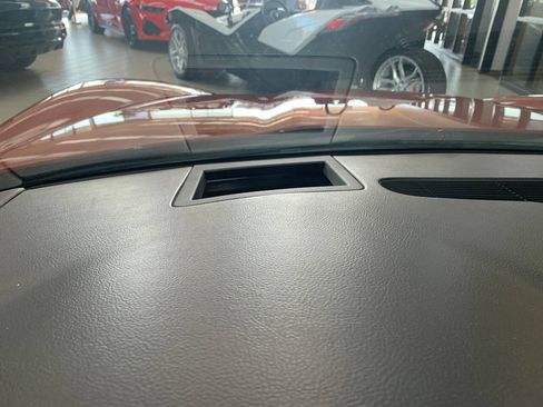 Used 2005 Chevrolet Corvette Convertible w/ Preferred Equipment Group RWD image 13