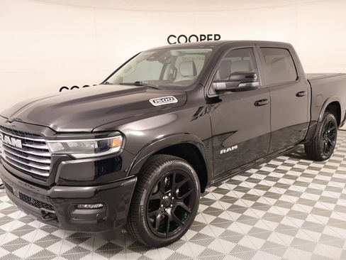 Used 2026 RAM 1500 Laramie AWD/4WD image 11