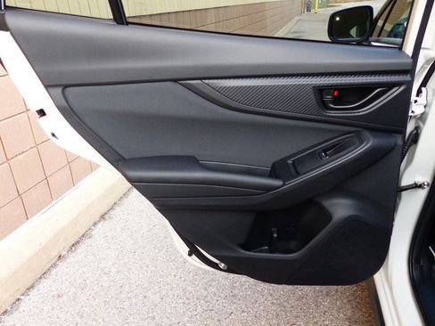 Used 2023 Subaru Crosstrek 2.0i Premium image 29