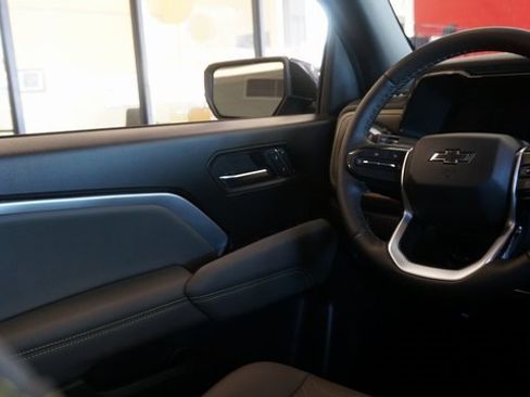 Used 2026 Chevrolet Colorado ZR2 w/ Technology Package image 34