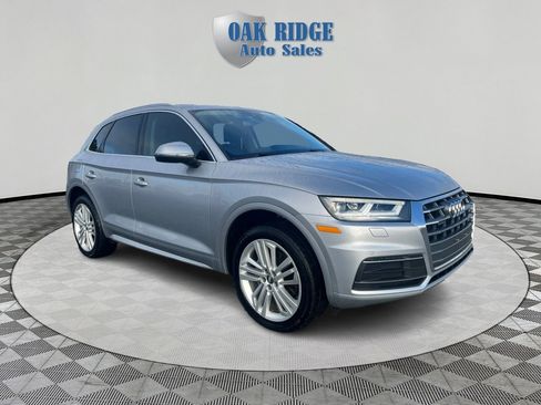 Used 2019 Audi Q5 2.0T Premium Plus w/ Premium Plus Package image 3