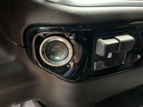 New 2025 Chevrolet Silverado 1500 LT w/ Protection Package AWD/4WD image 34