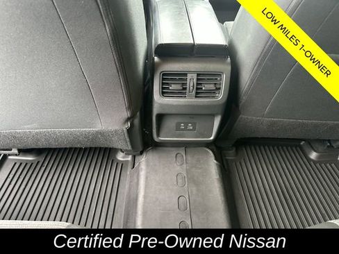 Certified 2023 Nissan Rogue SV image 26