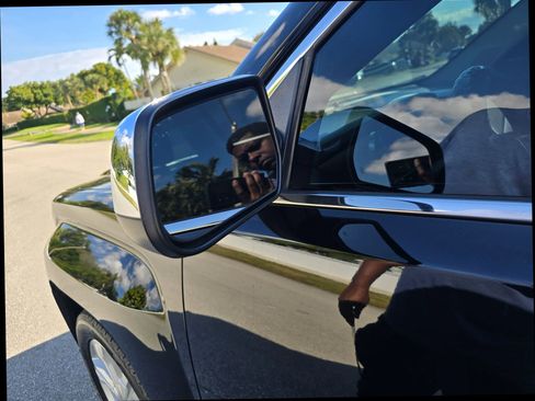 Used 2017 GMC Terrain SLT image 11