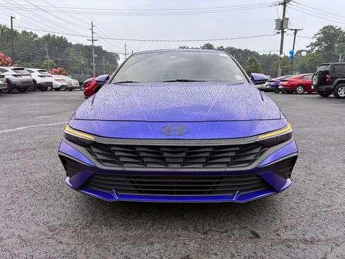 Used 2024 Hyundai Elantra SEL FWD image 2