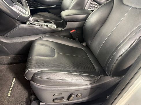 Used 2019 Hyundai Santa Fe AWD image 11