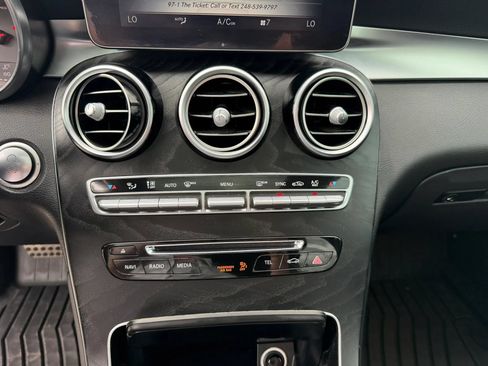 Used 2019 Mercedes-Benz GLC 43 AMG 4MATIC image 22
