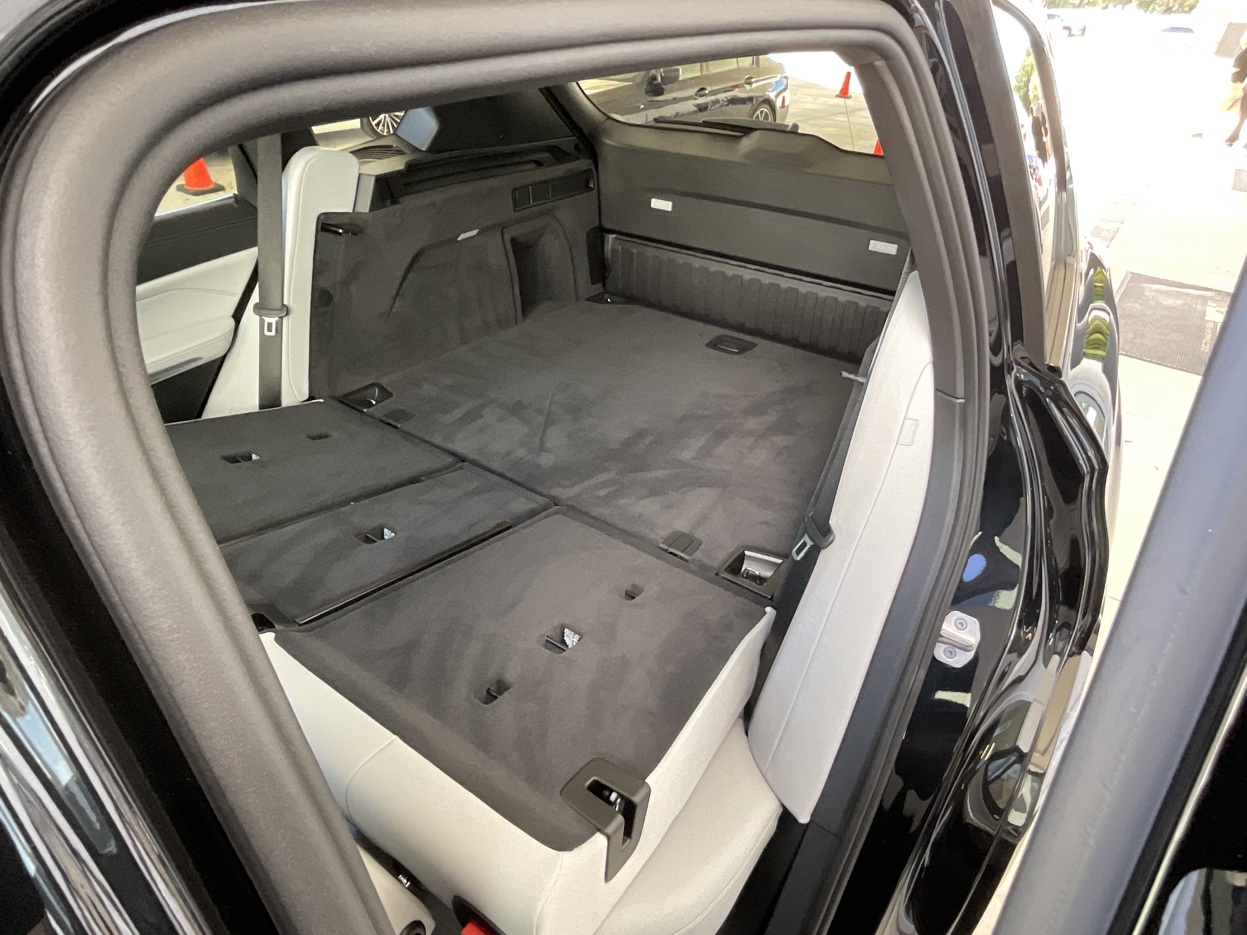 Certified 2025 BMW X5 sDrive40i w/ M Sport Package RWD image 31